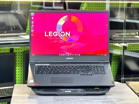 Lenovo Legion 17ARH05H 1